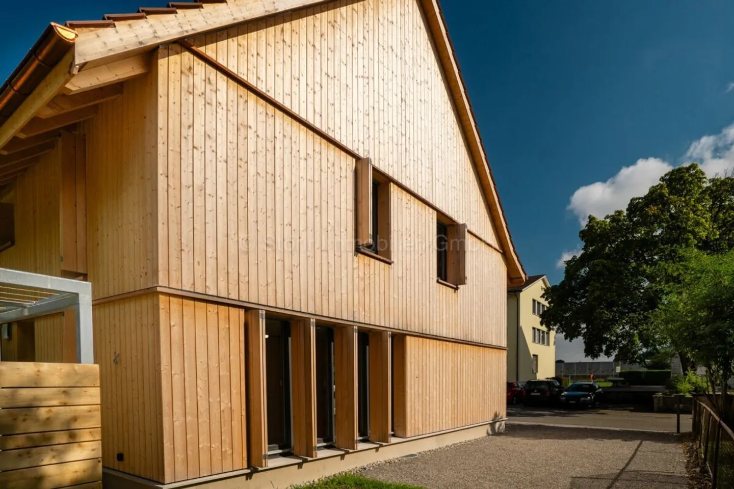 NUOVA COSTRUZIONE: Incantevole casa ecologica di 5,5 stanze adiacente al bosco - Foto 16 di 23