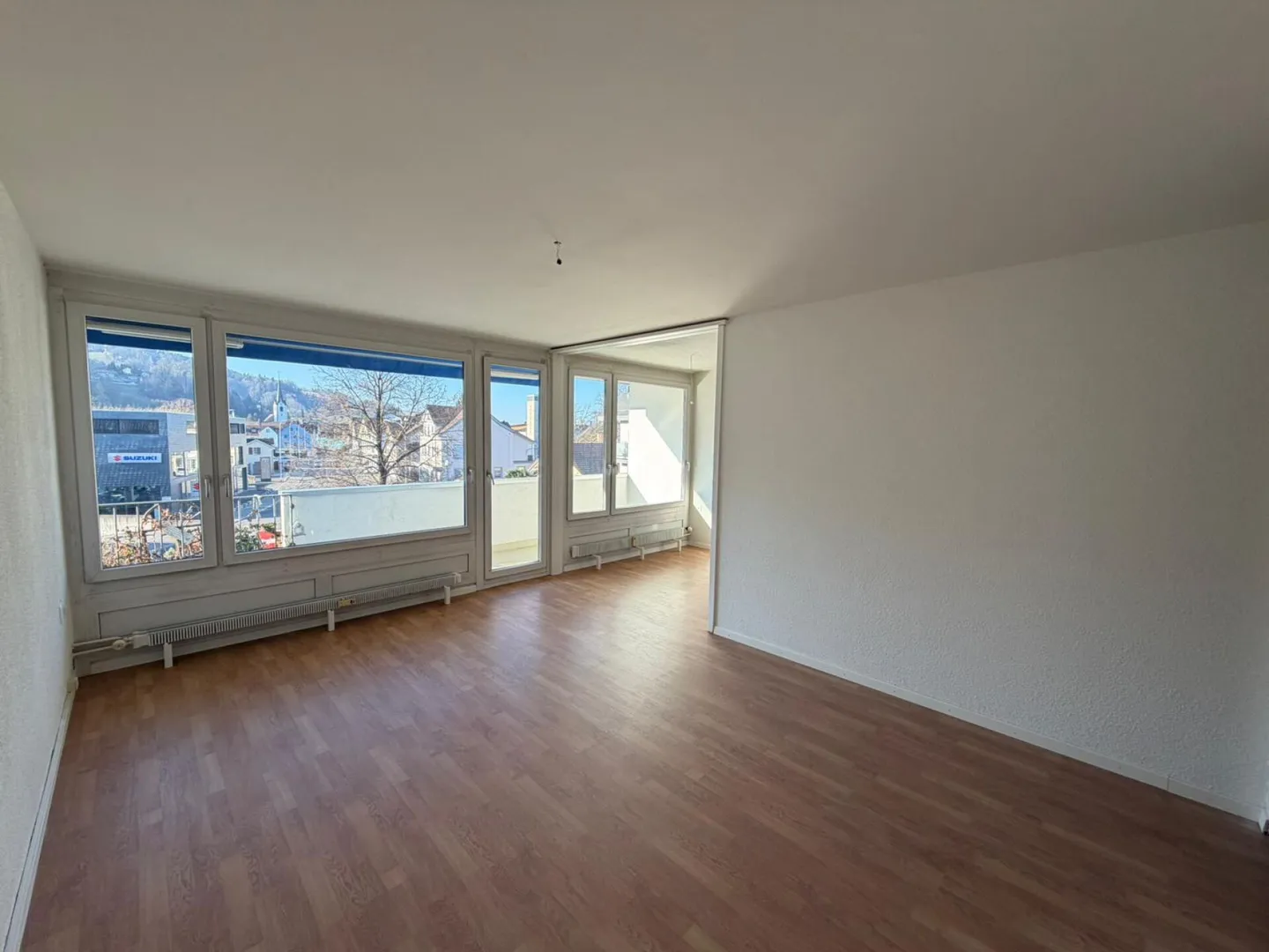 Duplex spacieux de 3,5 pièces dans un emplacement idyllique - Photo 6 sur 9