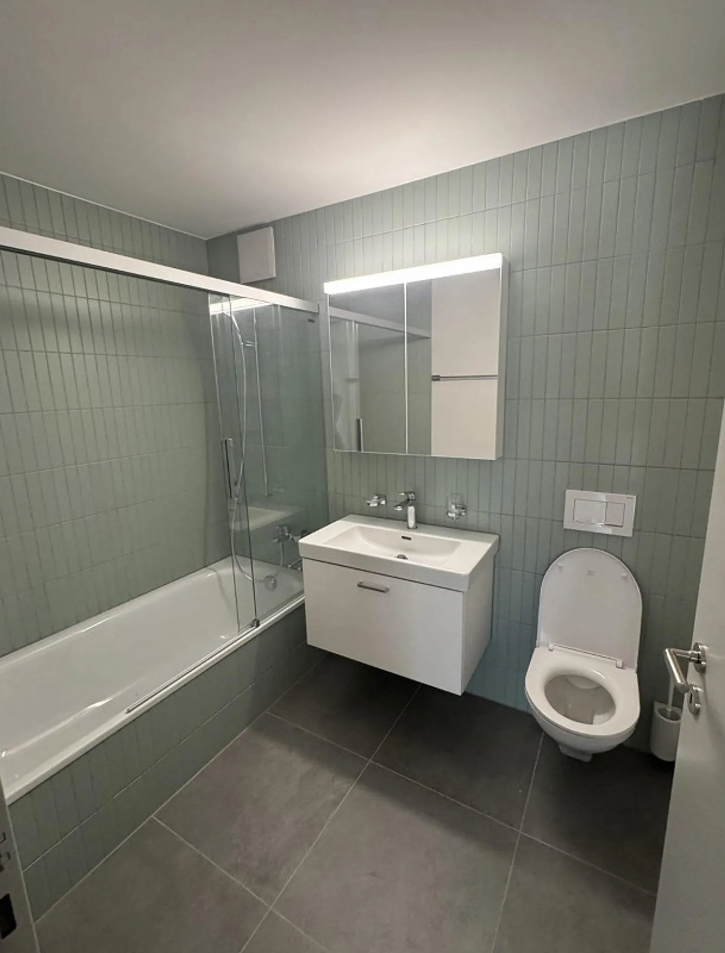 Appartamento moderno di 3,5 stanze direttamente alla stazione - Foto 10 di 10