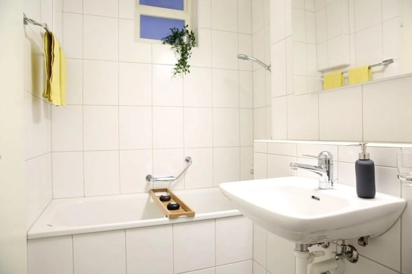 Familienfreundliche, helle Wohnung mit Balkon - Foto 3 von 8