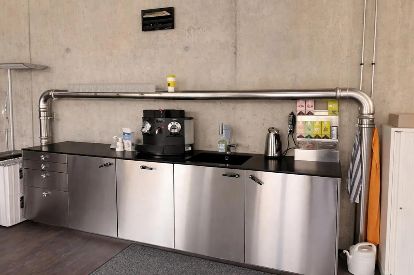 Spazio ufficio moderno nel quartiere Aeschbach - Foto 6 di 7