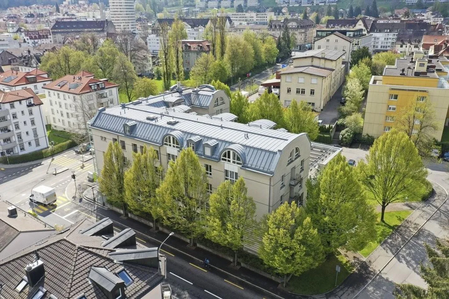 L'appartement attrayant près de l'hôpital cantonal - Photo 1 sur 7