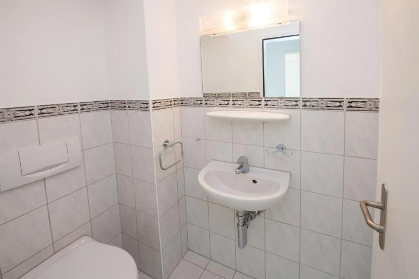 Appartement lumineux en ville dans un quartier résidentiel prisé - Photo 8 sur 10