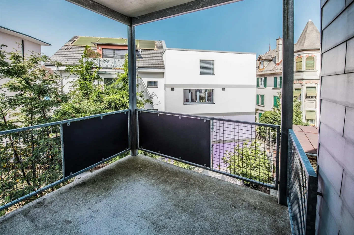 Appartement lumineux en ville dans un quartier résidentiel prisé - Photo 9 sur 10