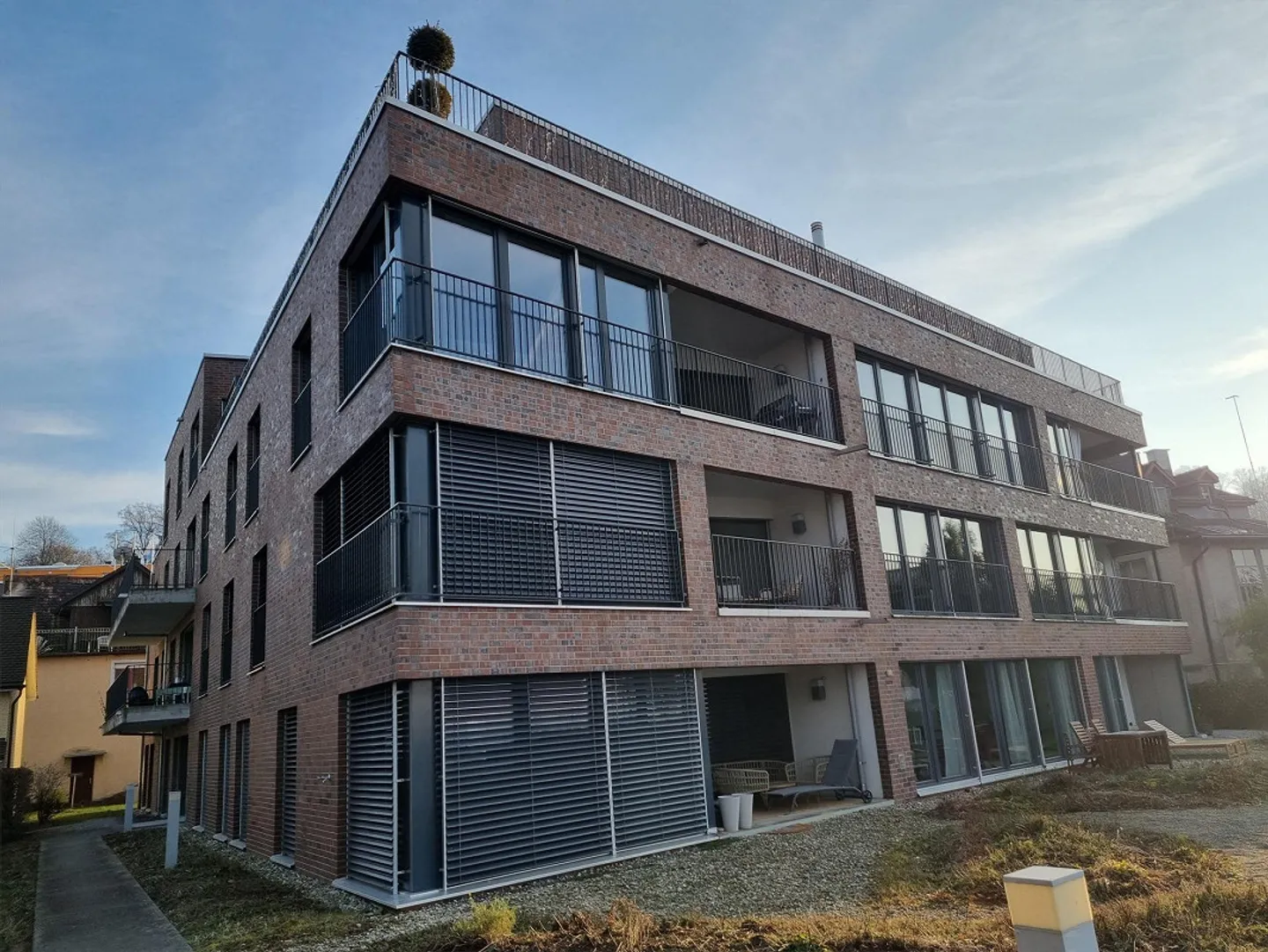 Modernes Apartment mit Seezugang - Foto 1 von 10