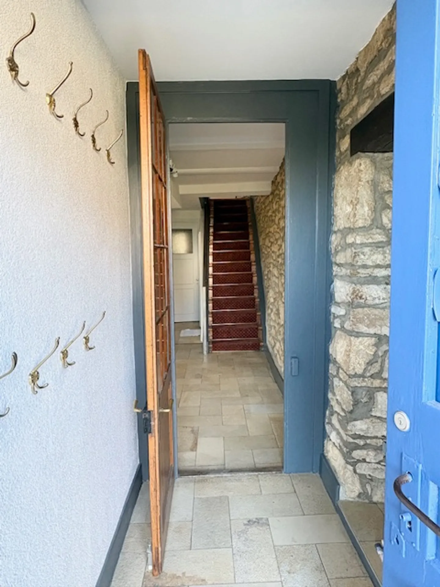 5-room House - Photo 3 of 23