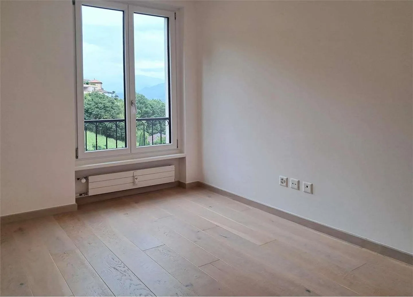 Appartamento moderno con vista lago - Foto 6 di 12