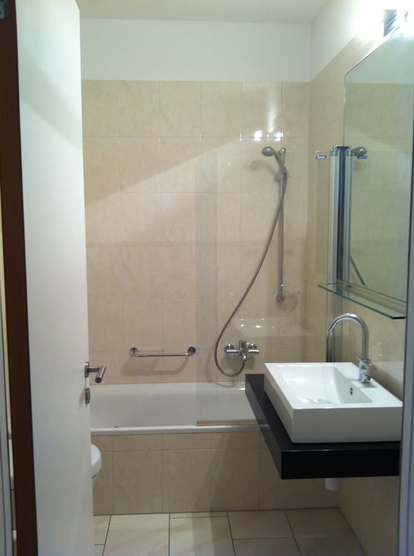RESIDENZA CASPI 3.5 LOCALI LUGANO - Photo 5 of 6