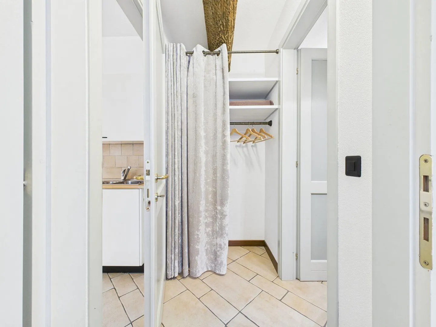 2½-Zimmer-Wohnung mit herrlichem Seeblick im Herzen von Morcote - Foto 9 von 13