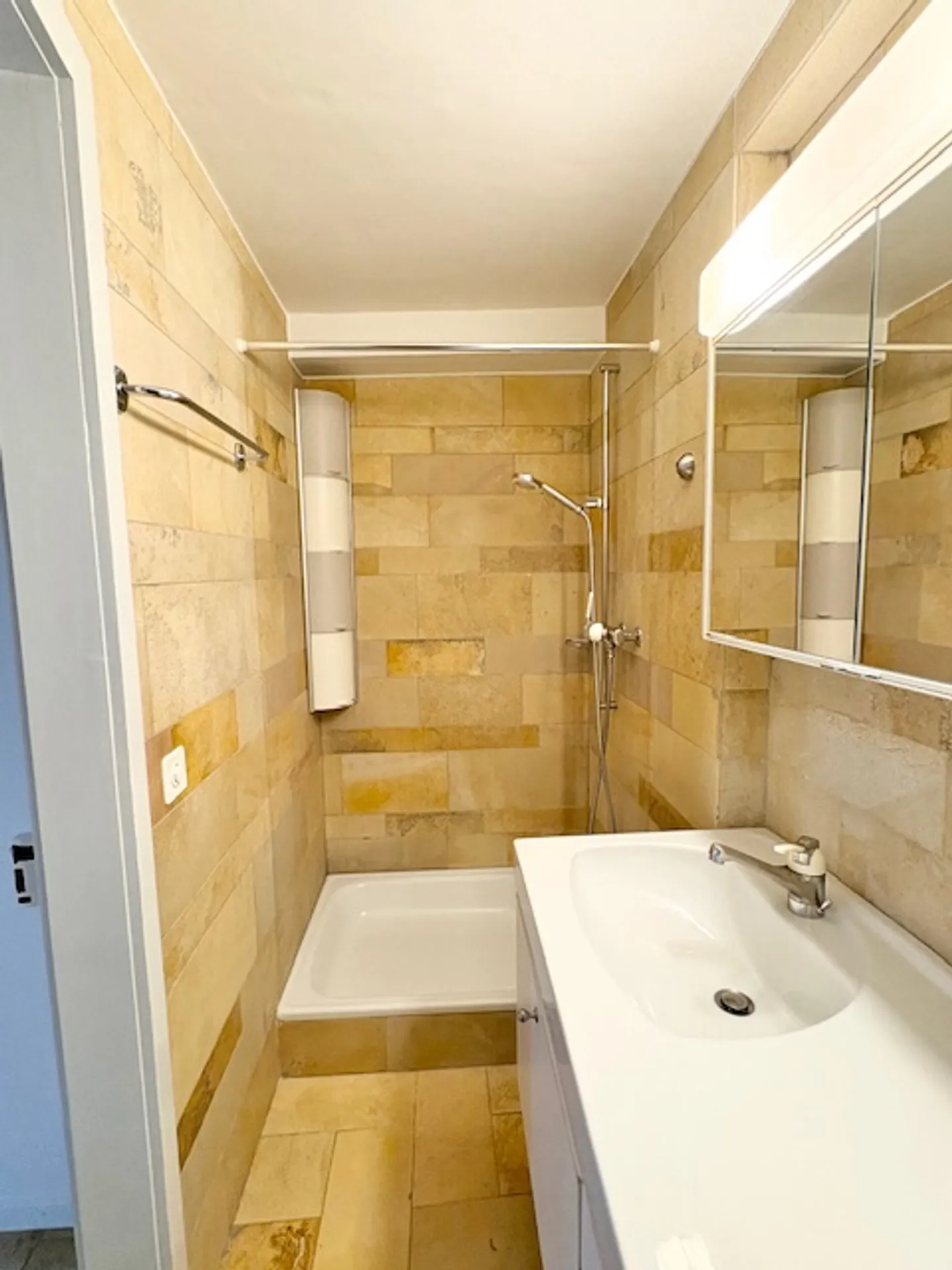 5-room House - Photo 18 of 23