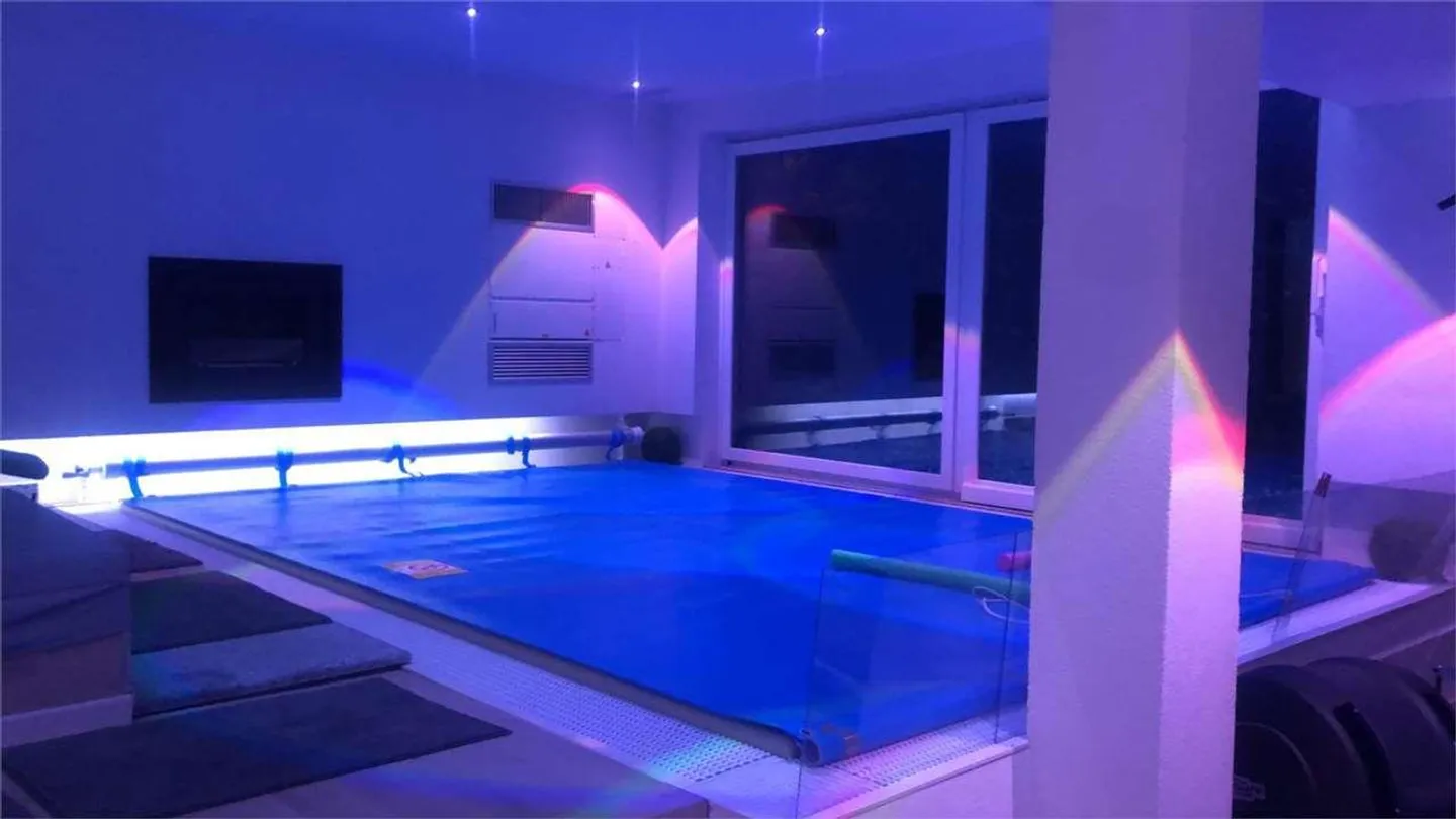 Villa de luxe avec piscine à Arzo - Photo 12 sur 13