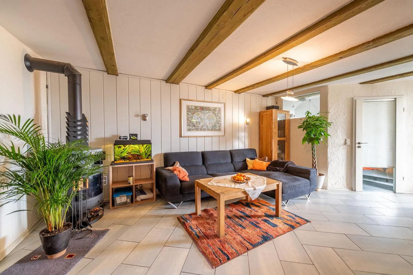 Characterful property with great development and usage potential - Photo 2 of 13