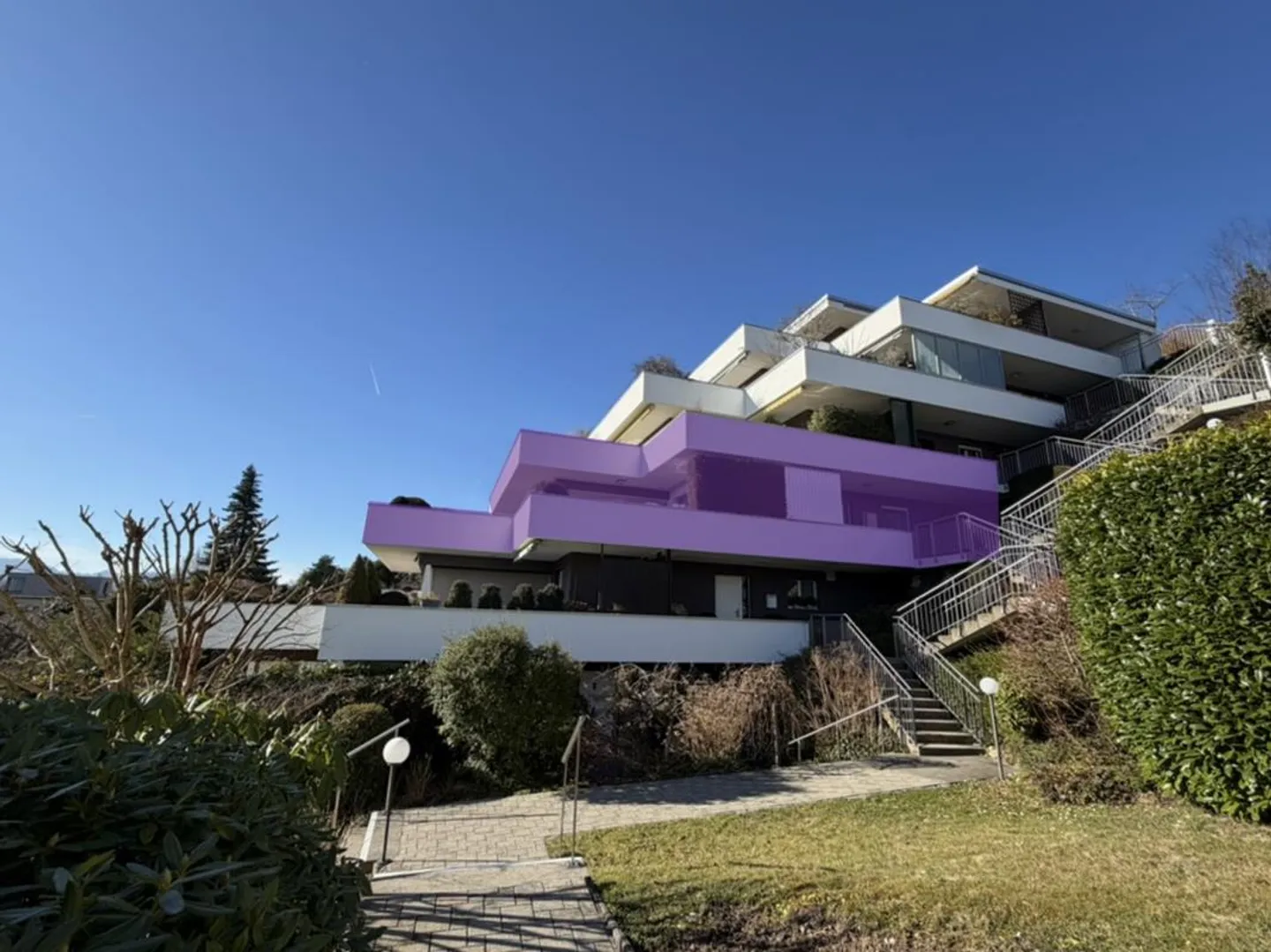 4.5-room terrace apartment with magnificent outdoor areas and fantastic views! - Photo 2 of 12