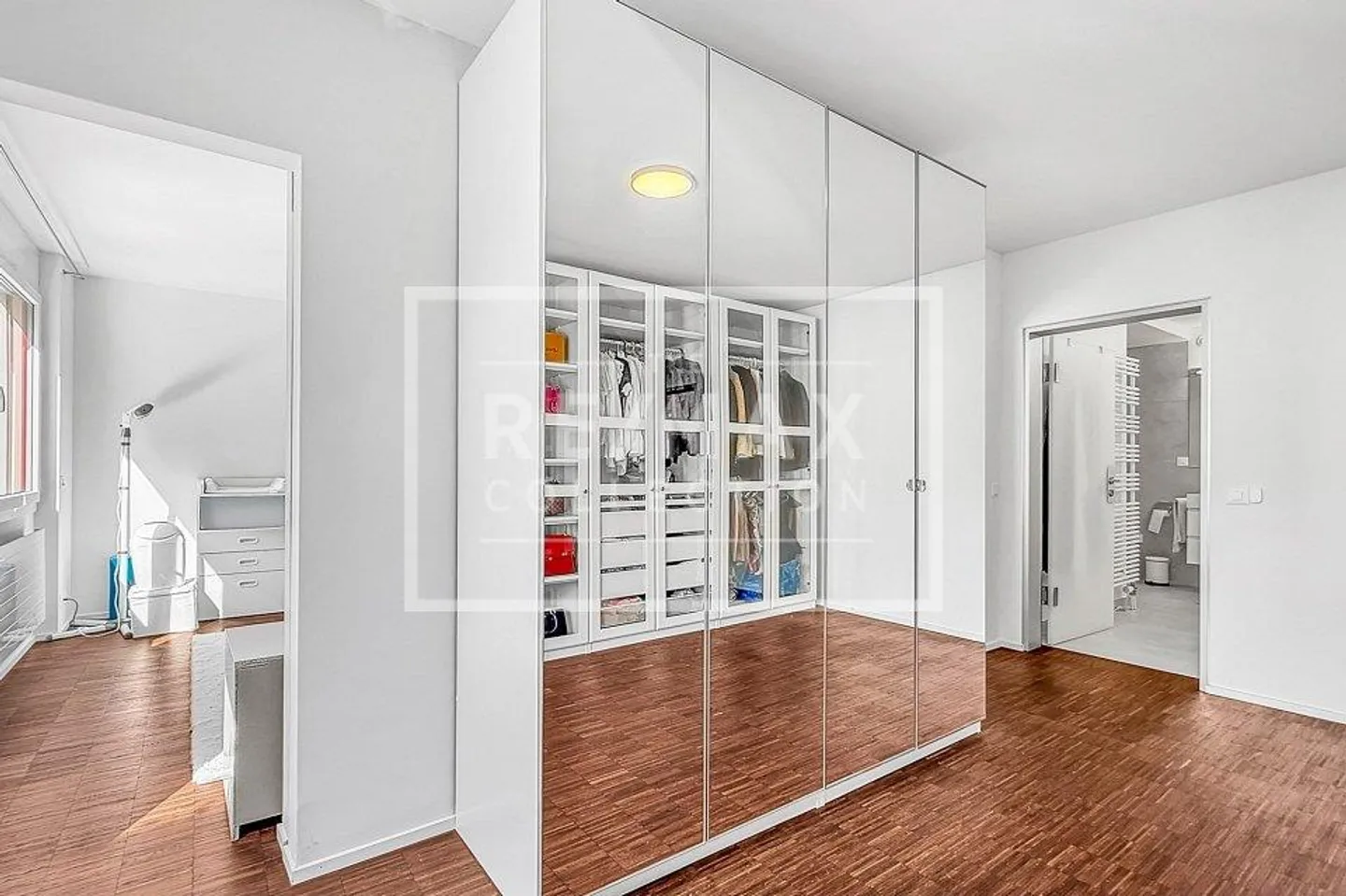 Une maison qui inspire – Appartement exclusif de 6,5 pièces au Wesemlin - Photo 12 sur 13