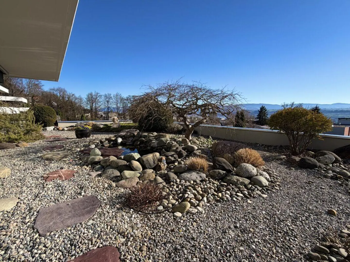 4.5-room terrace apartment with magnificent outdoor areas and fantastic views! - Photo 11 of 12