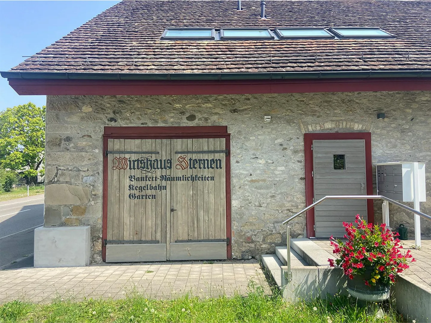 Restaurant "Gasthof Sternen" and Multi-Family House - Photo 7 of 15