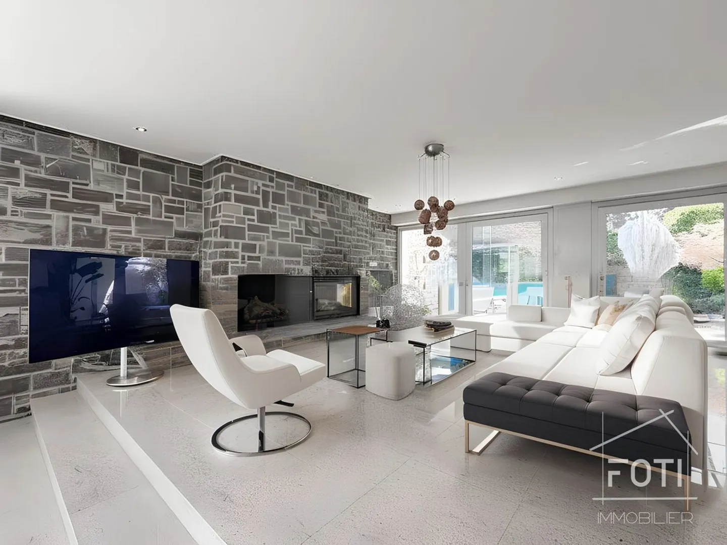 Superb high-end duplex with 5.5 rooms, garden, and private pool. - Photo 13 of 13
