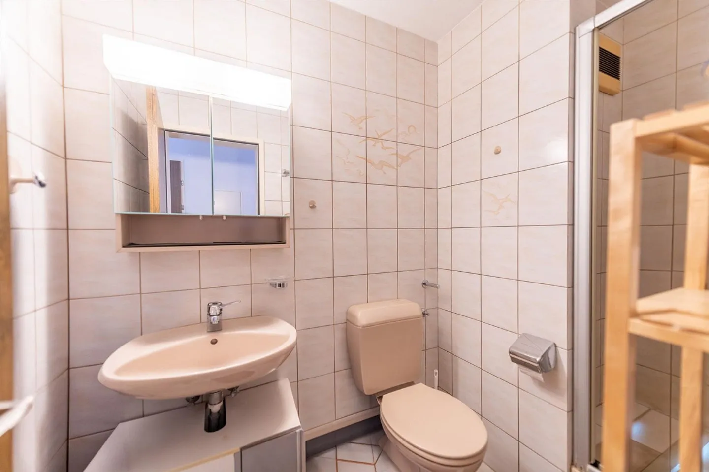Vivre avec panorama sur les montagnes - Appartement de 4,5 pièces avec terrasse unique - Photo 8 sur 11