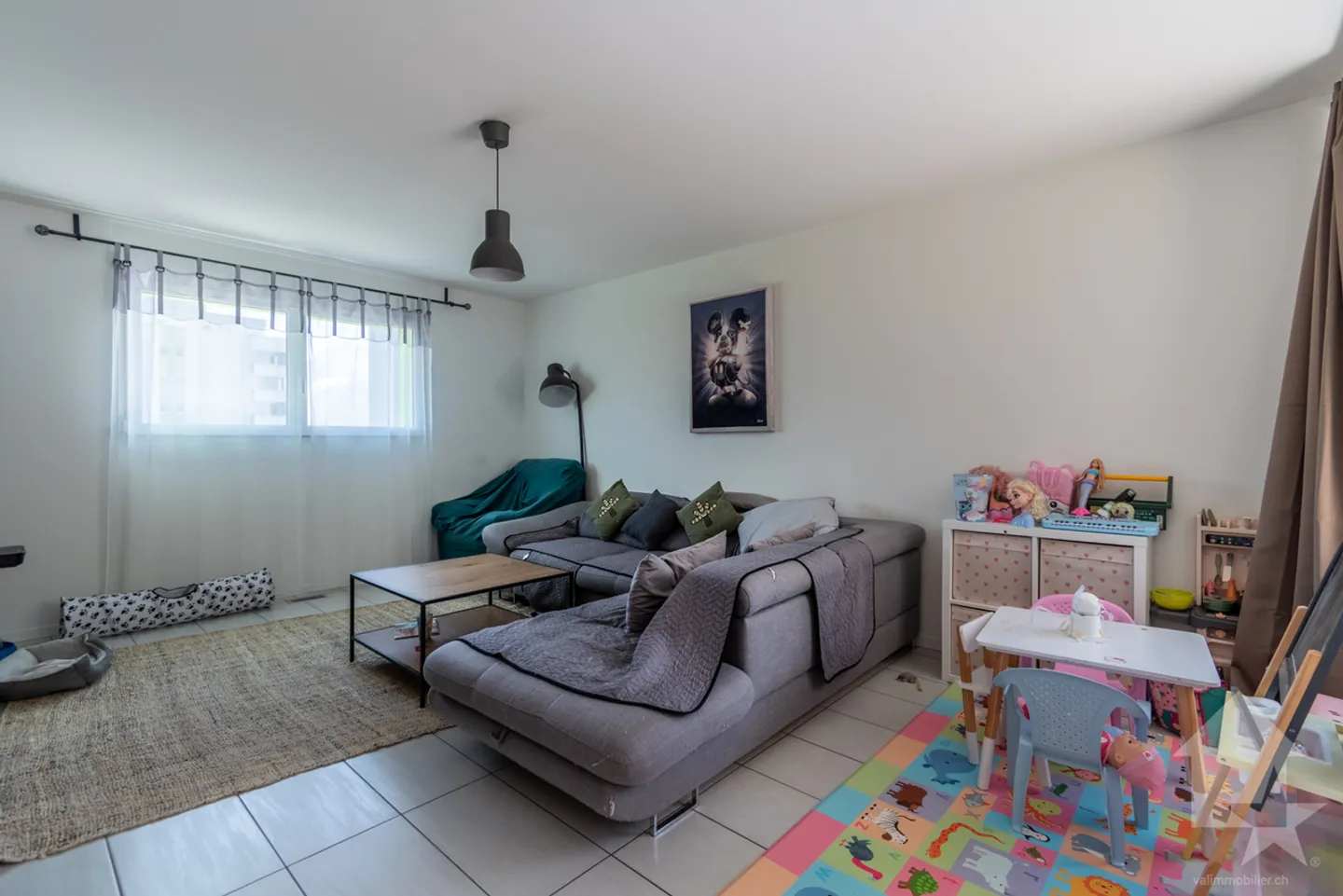 Luminoso appartamento 4.5 a Collombey - Foto 2 di 14