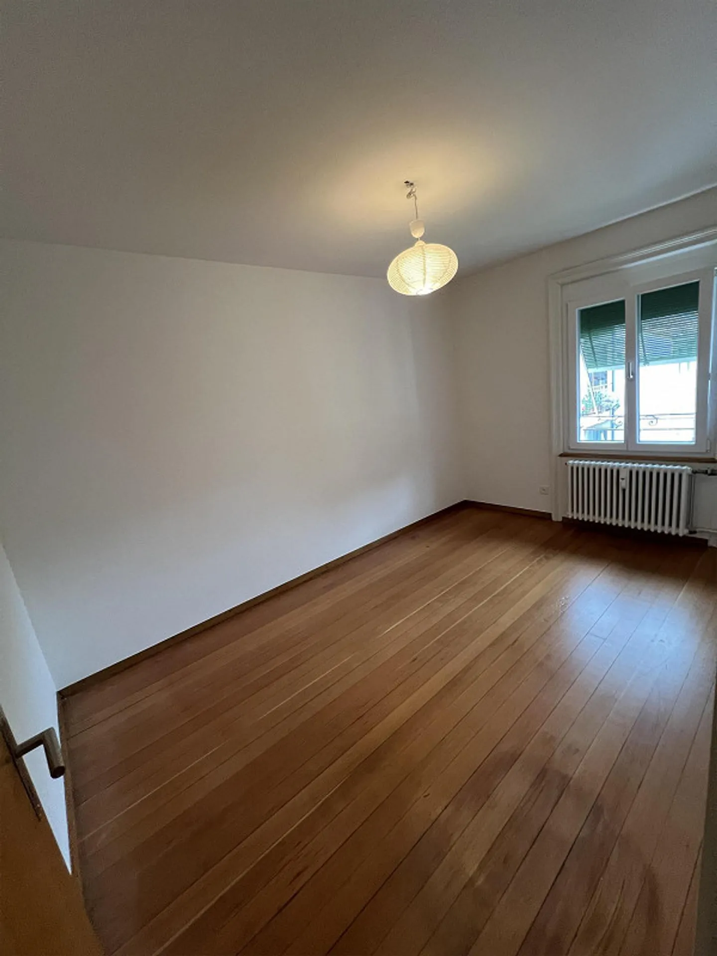 Bell'appartamento di 2 stanze in un edificio d'epoca, situato centralmente a Kleinbasel - Foto 3 di 5