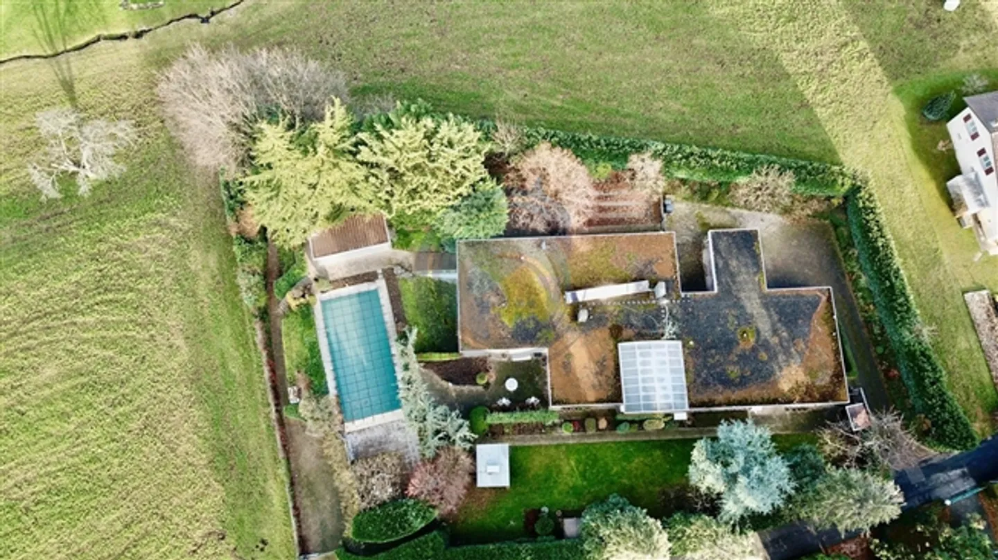 PROPRIÉTÉ MAGNIFIQUE ET MODERNE AVEC 12 CHAMBRES À CHERNEX - Photo 4 sur 20