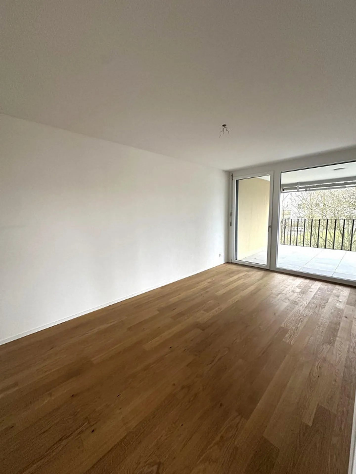 Moderne 4.5-Zimmerwohnung in Root - Foto 6 di 8