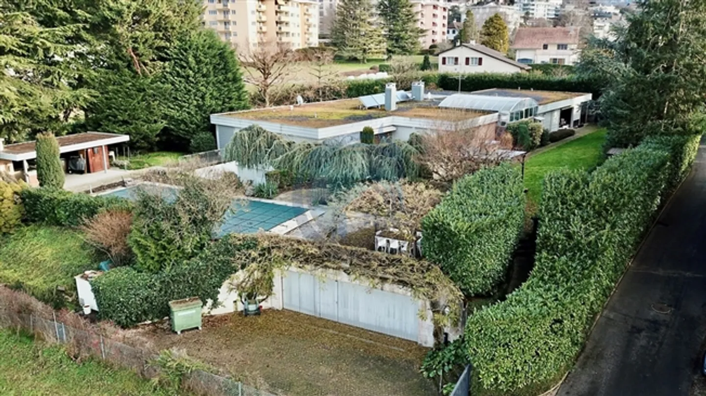 PROPRIÉTÉ MAGNIFIQUE ET MODERNE AVEC 12 CHAMBRES À CHERNEX - Photo 3 sur 20