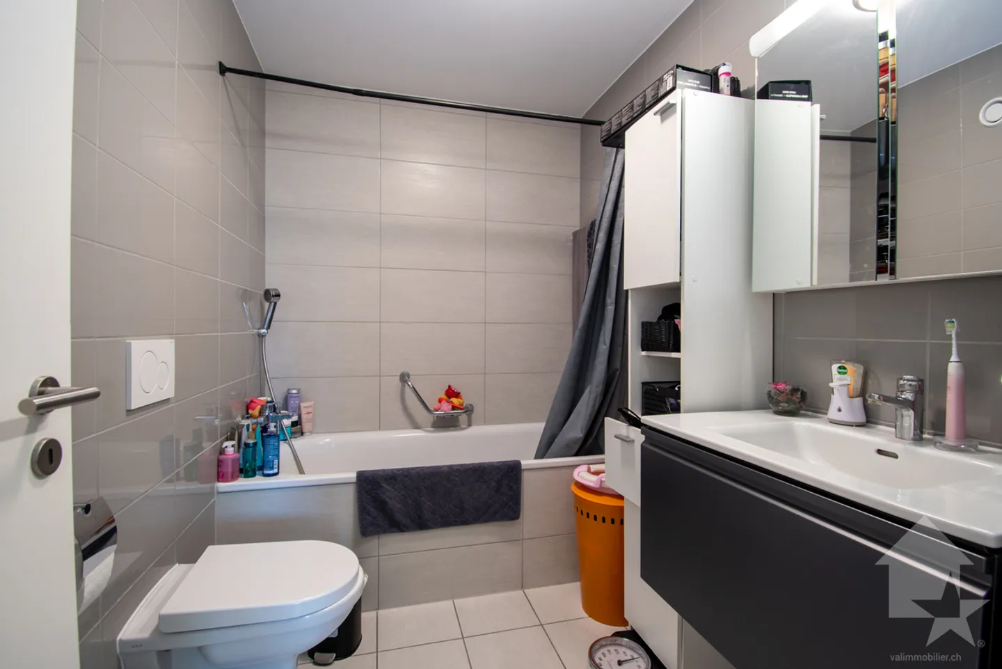 Luminoso appartamento 4.5 a Collombey - Foto 10 di 14