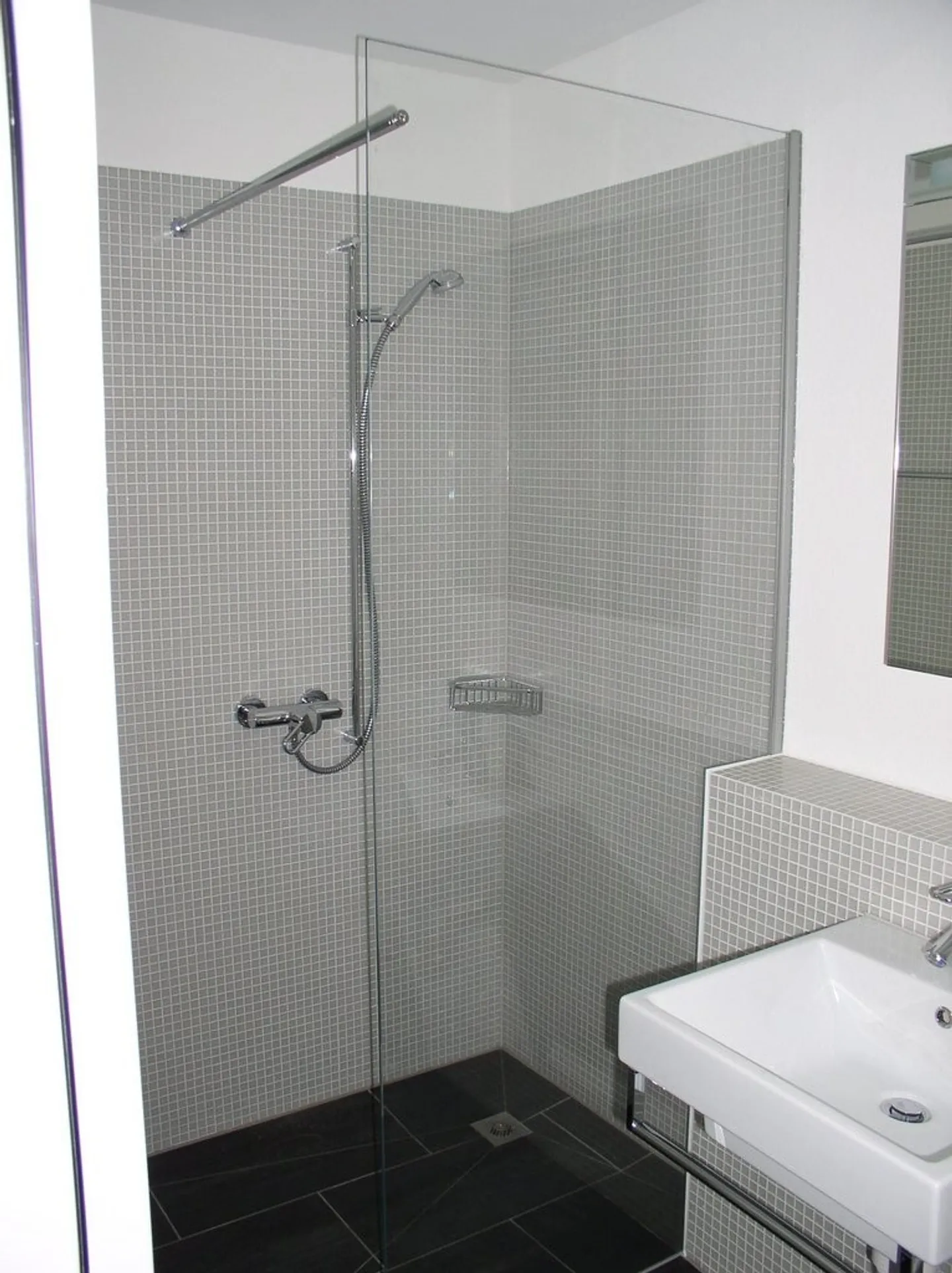 Modernes Apartment in Uster - Foto 5 von 9