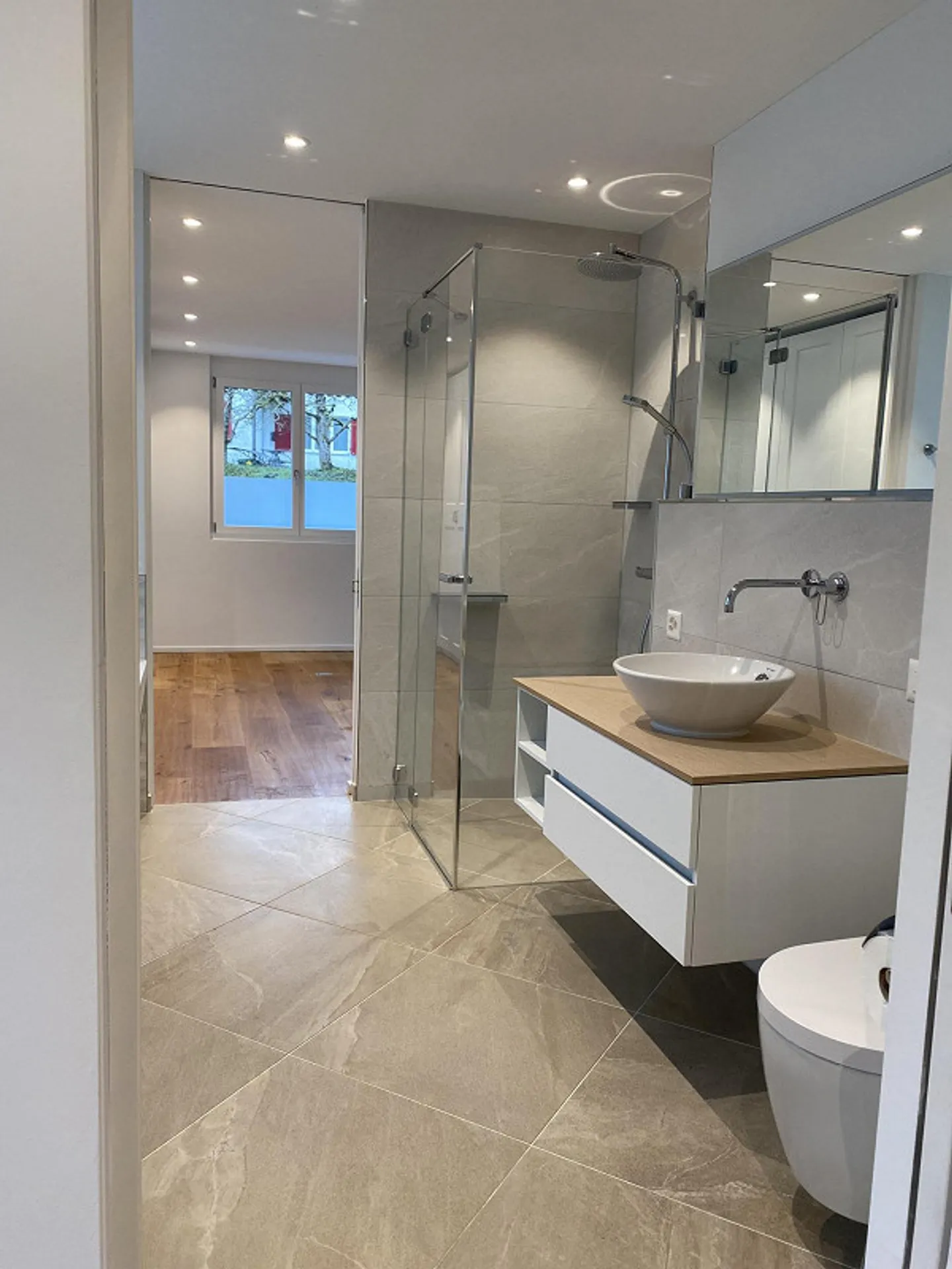 Appartement moderne avec jardin - Photo 11 sur 21