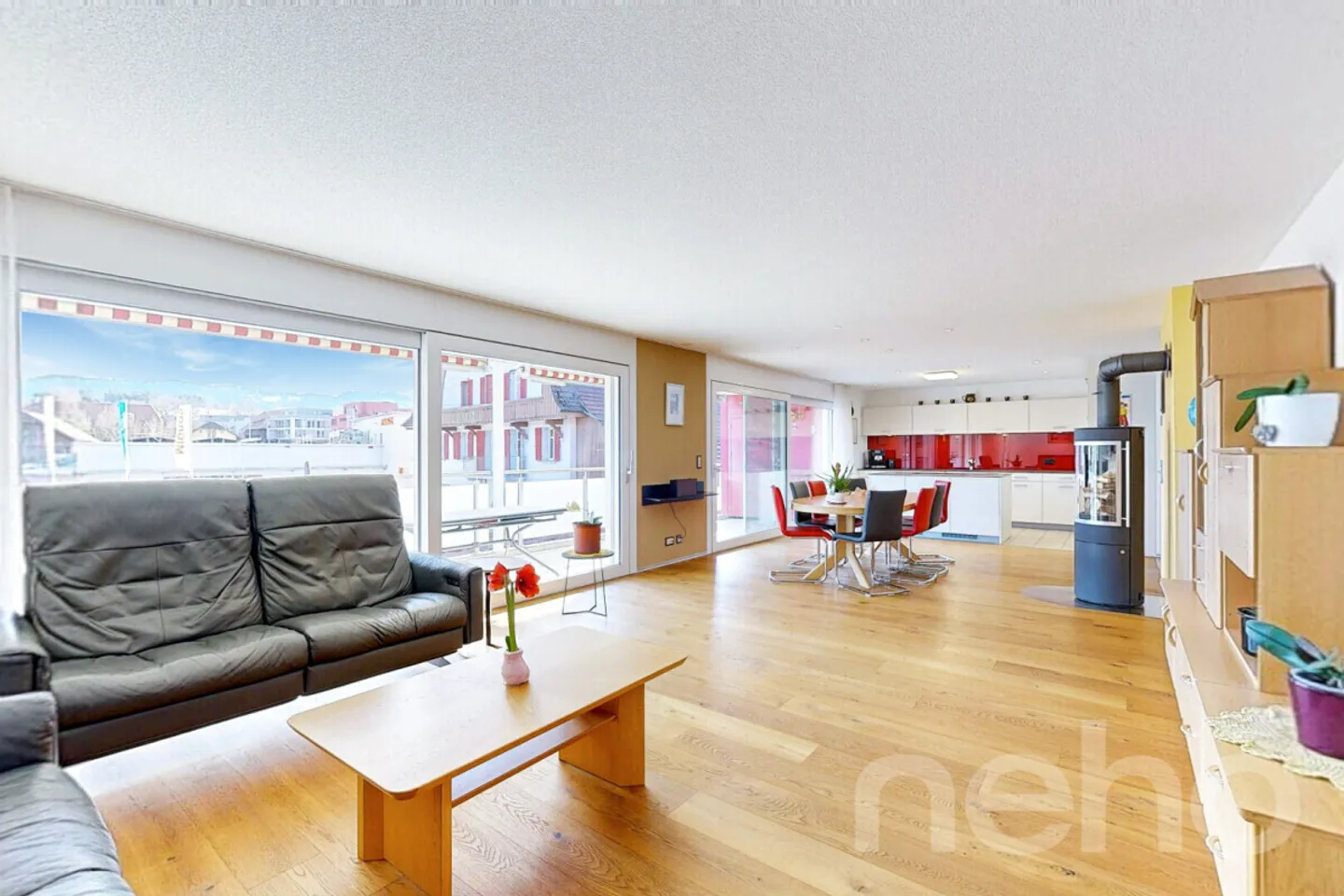 Modern, light-flooded and centrally located with beautiful views - Photo 1 of 12