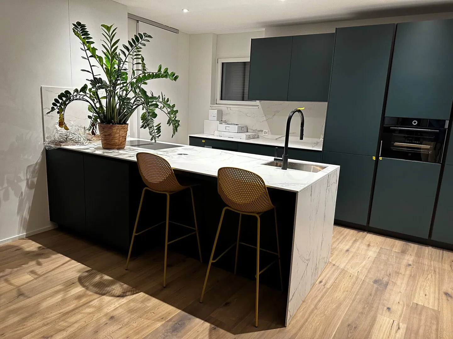 4½ ROOM APARTMENT IN ZURICH - DISTRICT 10 HÖNGG, FURNISHED, TEMPORARY - Photo 1 of 1