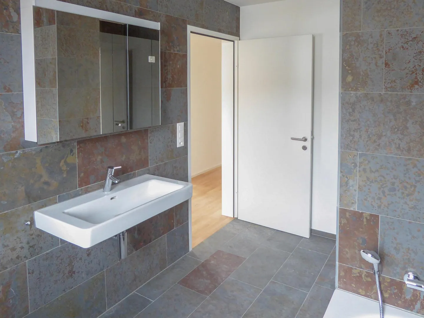 Appartamento moderno con una vista fantastica! - Foto 5 di 6