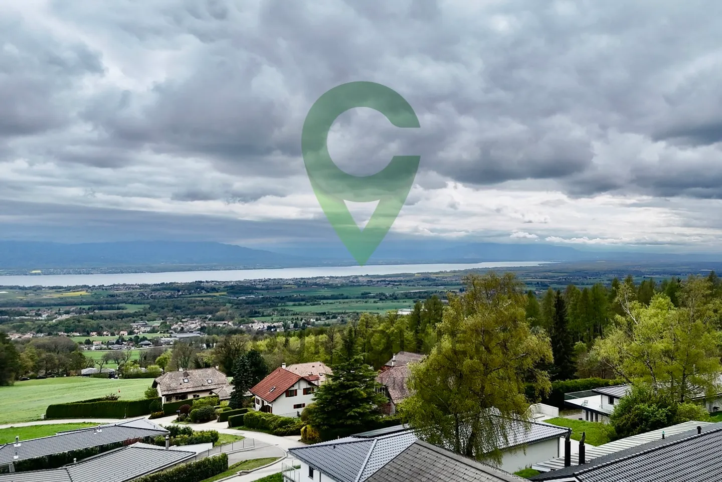 Zeitgenössische Villa mit Seeblick - Foto 21 von 26