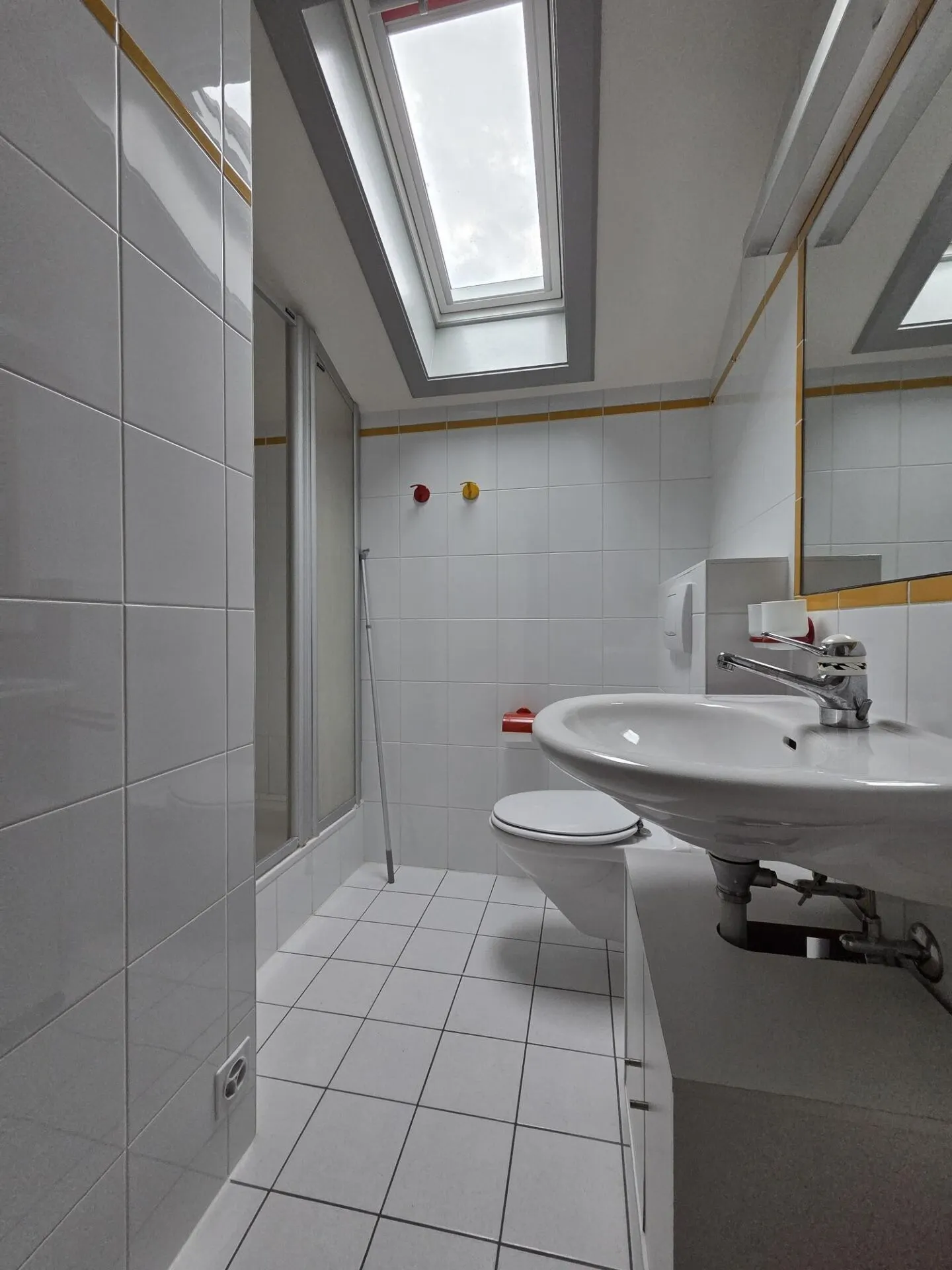 5-Zimmer-Duplexwohnung in ruhiger Lage mit Parkplätzen - Foto 10 von 11