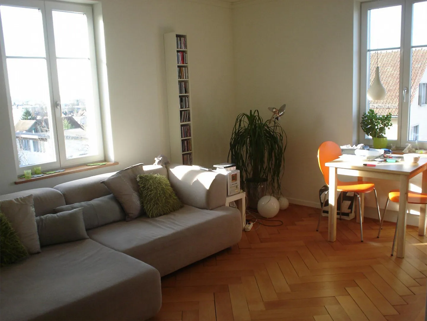 Appartement 4 pièces au 1er étage dans une maison majestueuse - Photo 3 sur 9