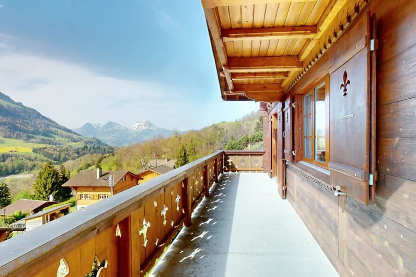 Gigantic 9.5-room chalet, family, generations, holiday home with separate - Photo 7 of 13