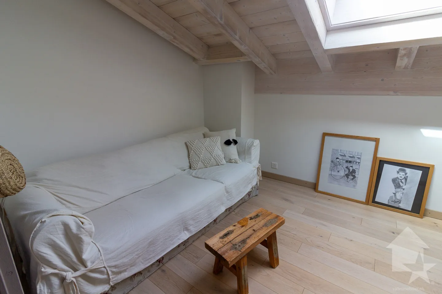 Bellissimo attico duplex con 4,5 stanze e una superficie di 118m2 - Foto 16 di 28