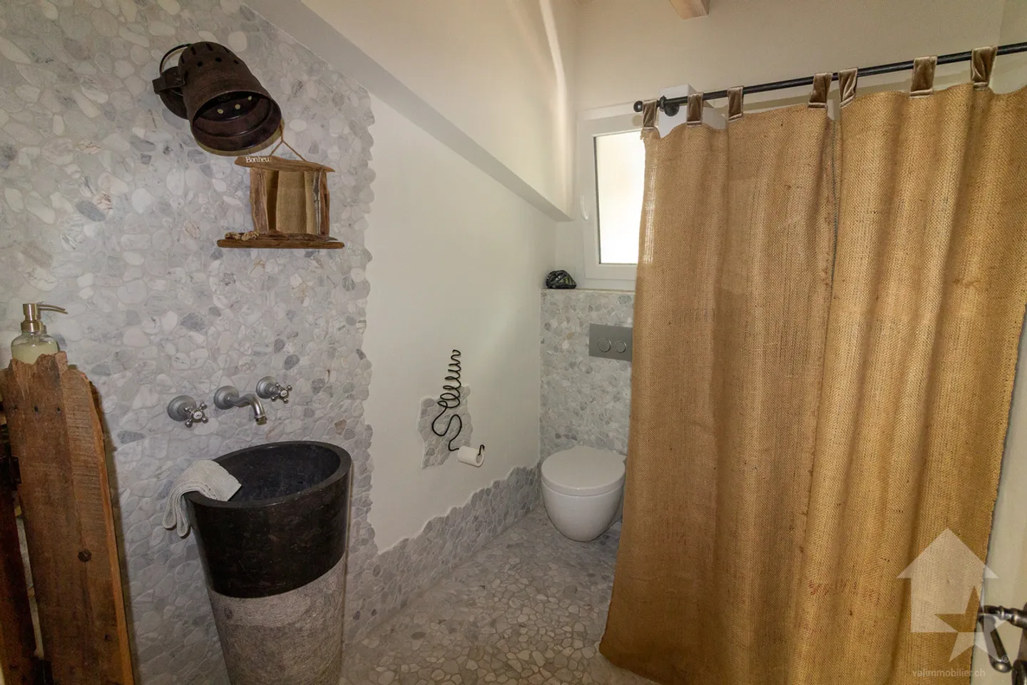 Bellissimo attico duplex con 4,5 stanze e una superficie di 118m2 - Foto 22 di 28