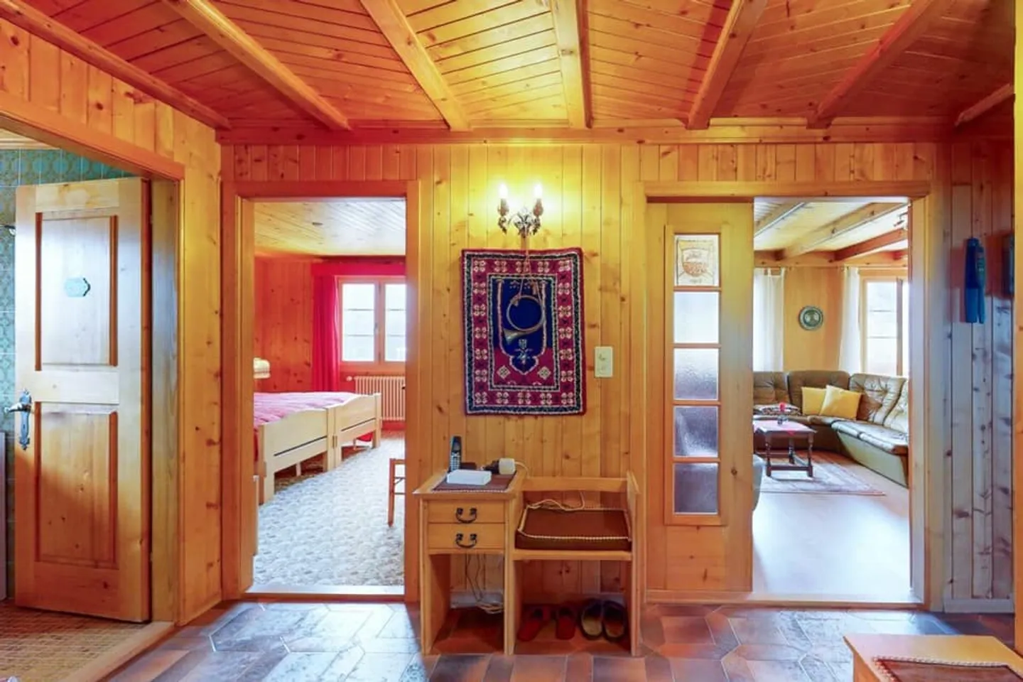 Gigantic 9.5-room chalet, family, generations, holiday home with separate - Photo 9 of 13