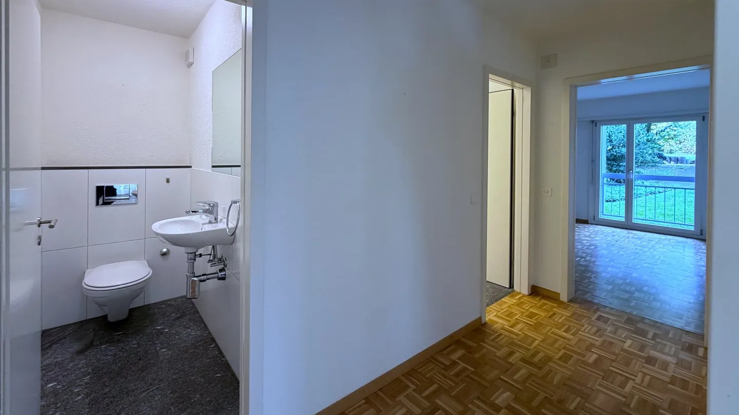Between Lake, Nature and City - 3-Room Garden Apartment in Kilchberg - Photo 7 of 8