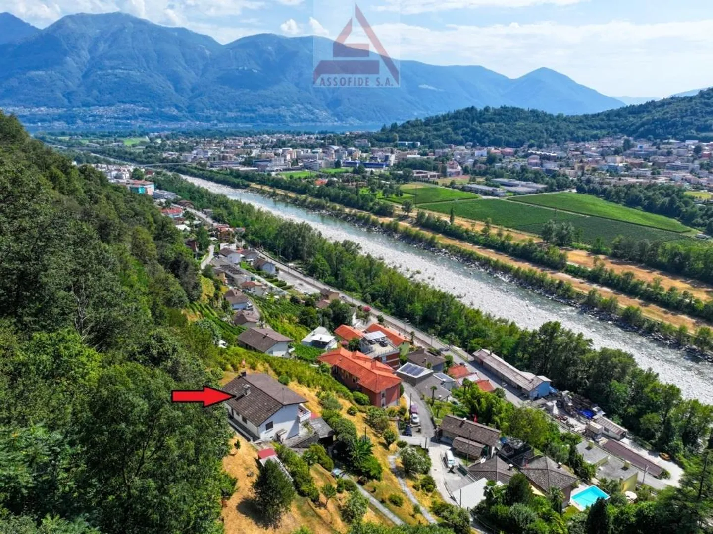 Casa bifamiliare con terreno / Zweifamilienhaus mit Grundstück - Foto 7 di 7