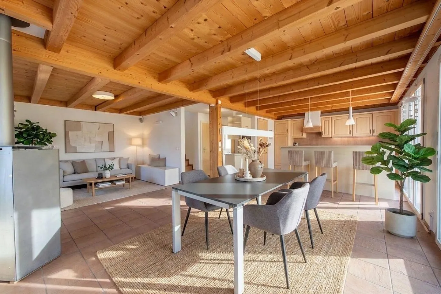 A Home to Feel Good - Bright Living Environment, Fireplace and Sunny Terrace - Photo 2 of 13