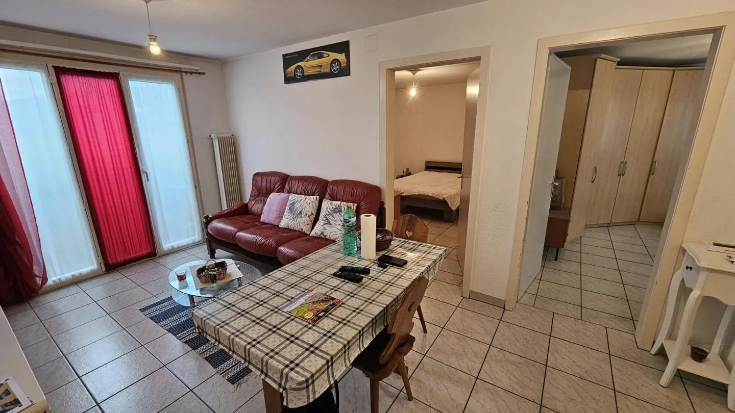 Appartement Charmant avec Balcon - Photo 3 sur 12