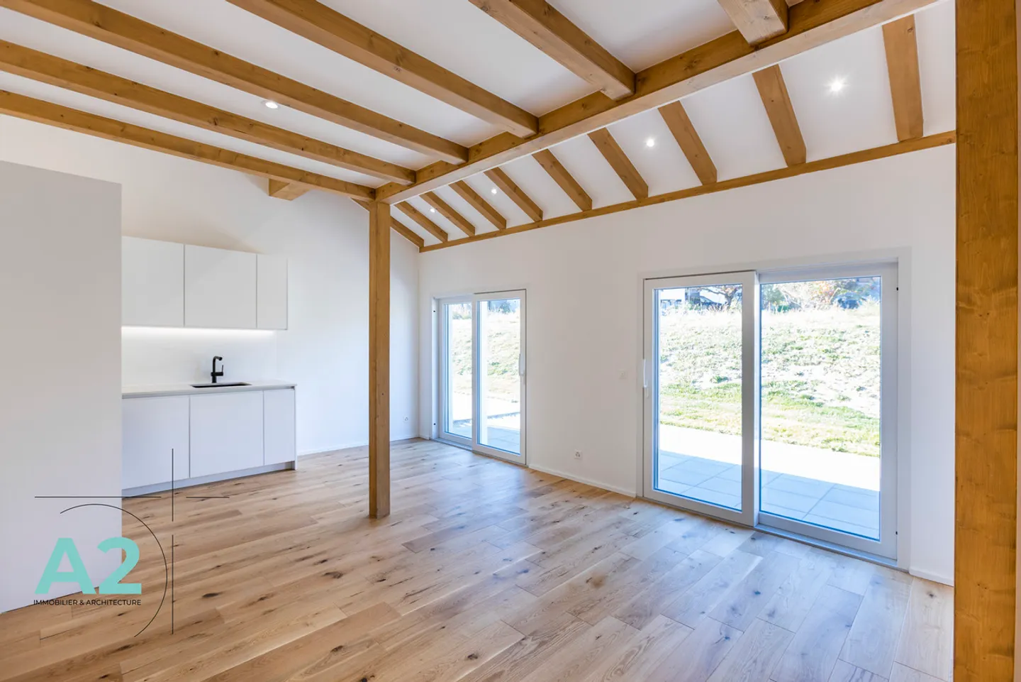 Appartamento moderno con giardino privato - Foto 4 di 8