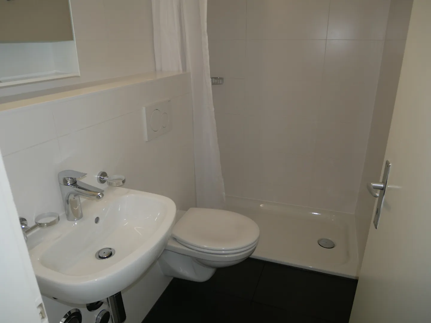 Studio on the 1st floor in Villars-sur-Glâne - Photo 3 of 5