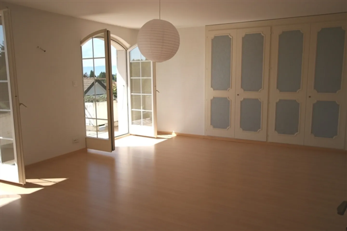 Magnifique appartement de 7 pièces avec jardin - Photo 10 sur 18