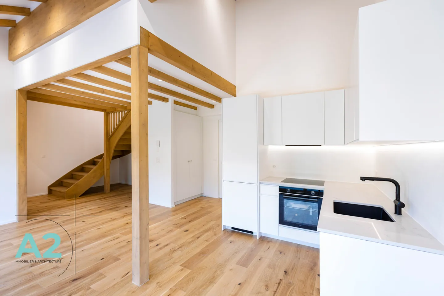 Appartamento moderno con giardino privato - Foto 2 di 8