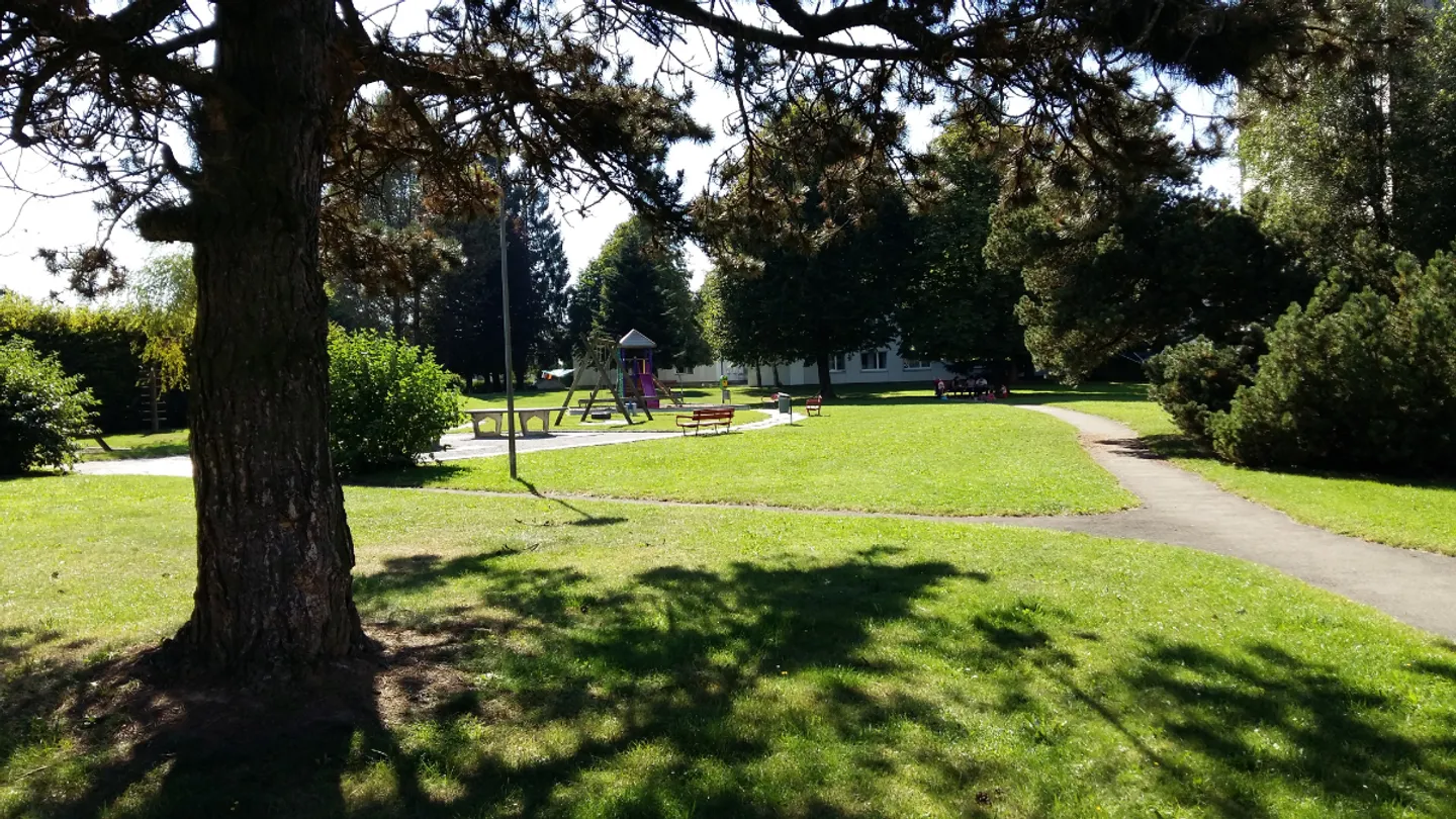 Studio on the 1st floor in Villars-sur-Glâne - Photo 4 of 5