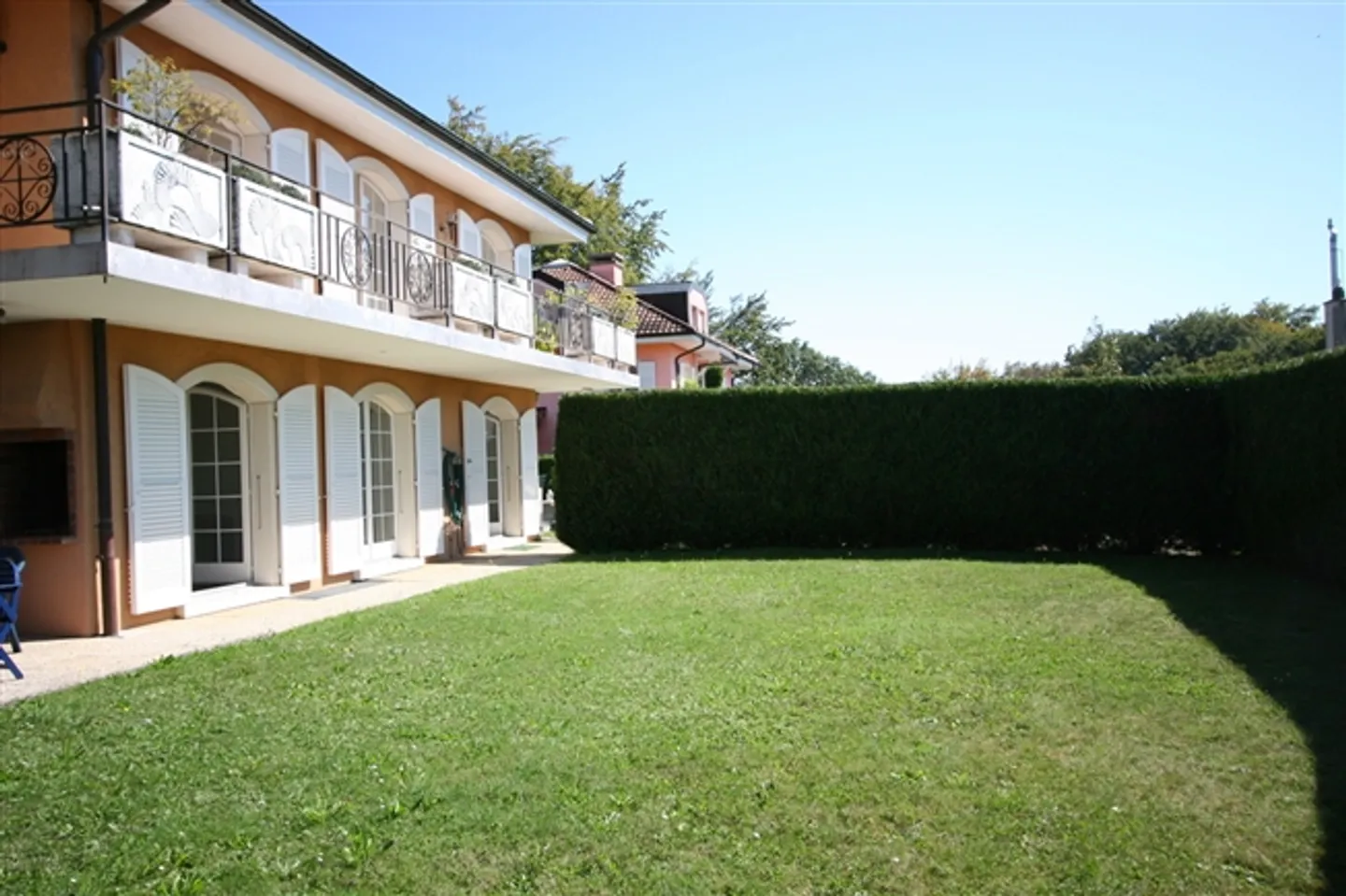 Magnifique appartement de 7 pièces avec jardin - Photo 16 sur 18